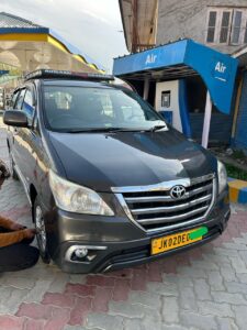 taxi service in srinagar