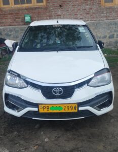 srinagar taxi service