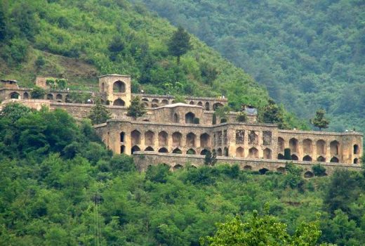 Taxi Service in Srinagar - Pari mahal